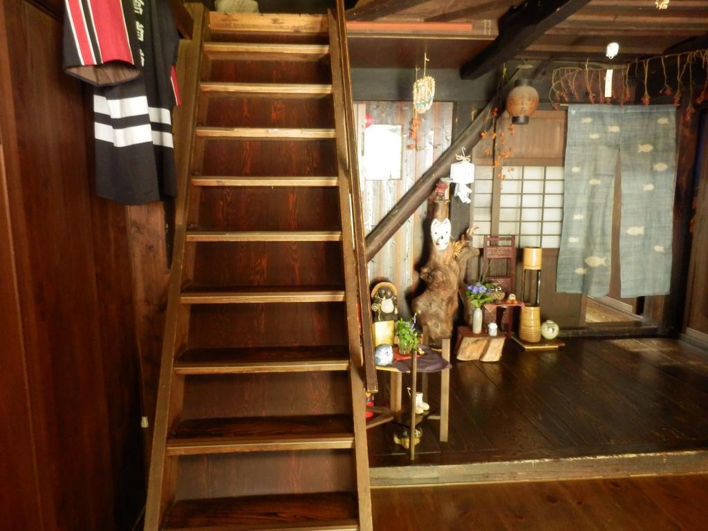 Minshuku Yomoshirou Hotel Nanto Bagian luar foto